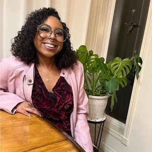 Meet your Posher, Chanelle